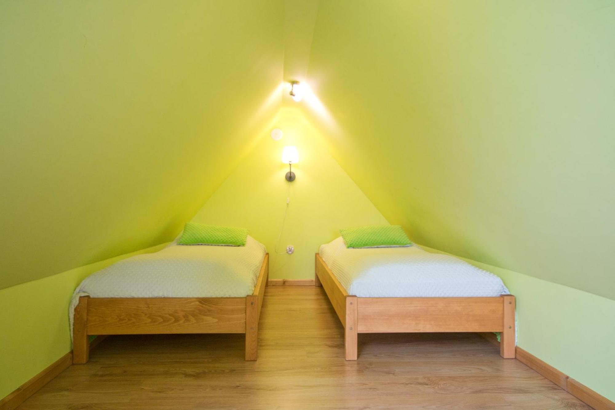 Apartamenty Trojaki Przy Termach - Banska Nizna Oda fotoğraf
